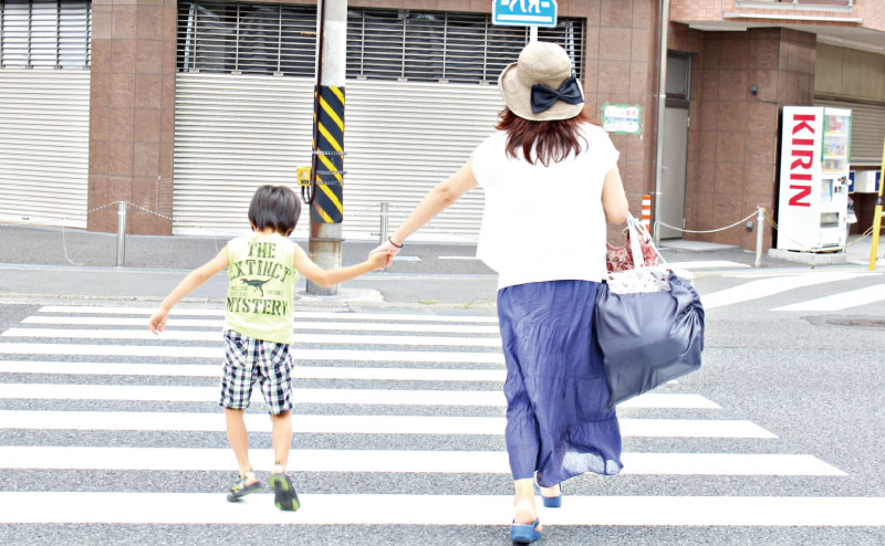 子供がいる事を隠す女性